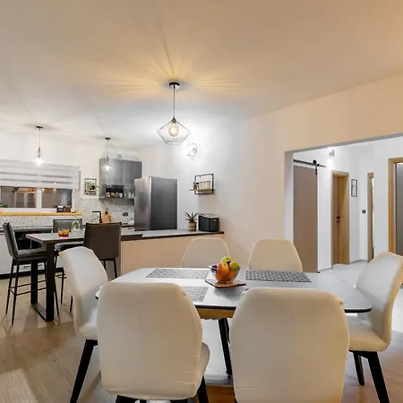 Seaside House Cove Tankaraca, Korcula - 24124 Hébergement de vacances *